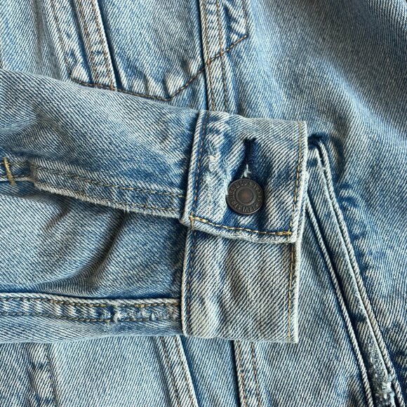 Levis Mens Denim Trucker Jacket - Picture 3 of 7